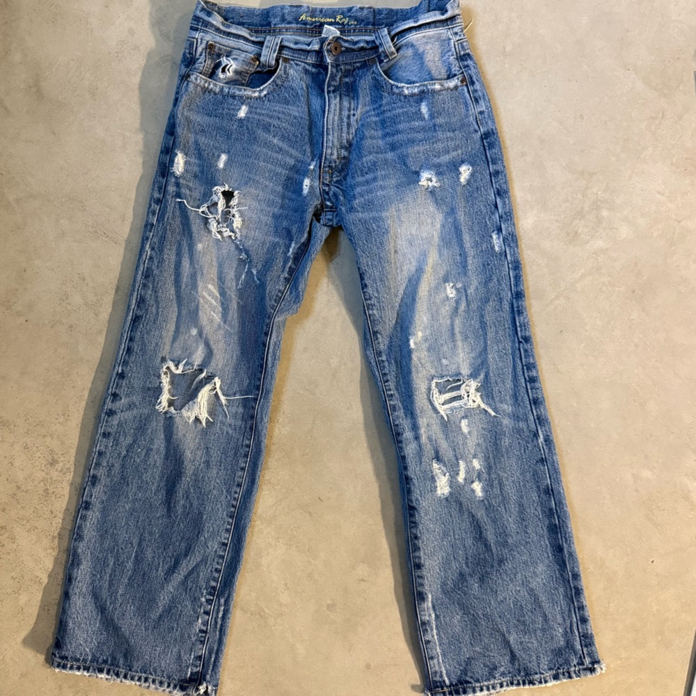American Rag Distressed Denim Jeans 31x30